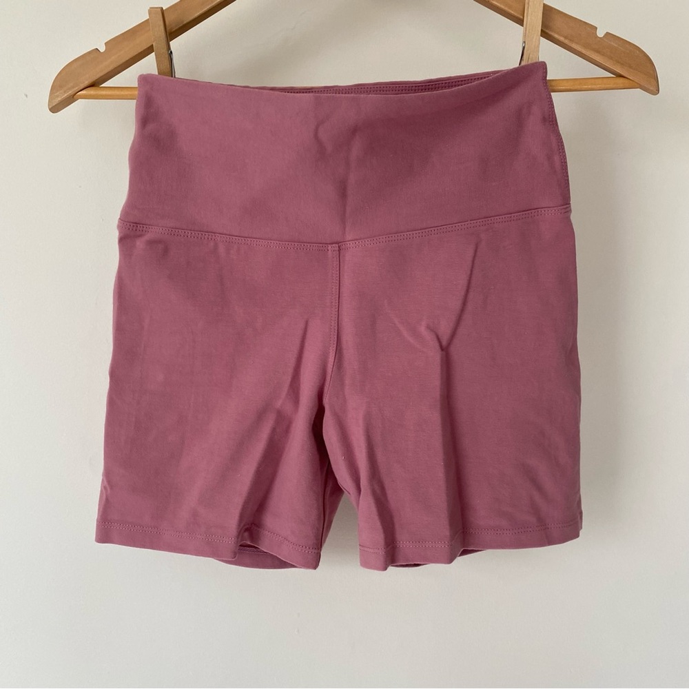 Women's Mauve Leggings and Shorts Set - Picture 12 of 12